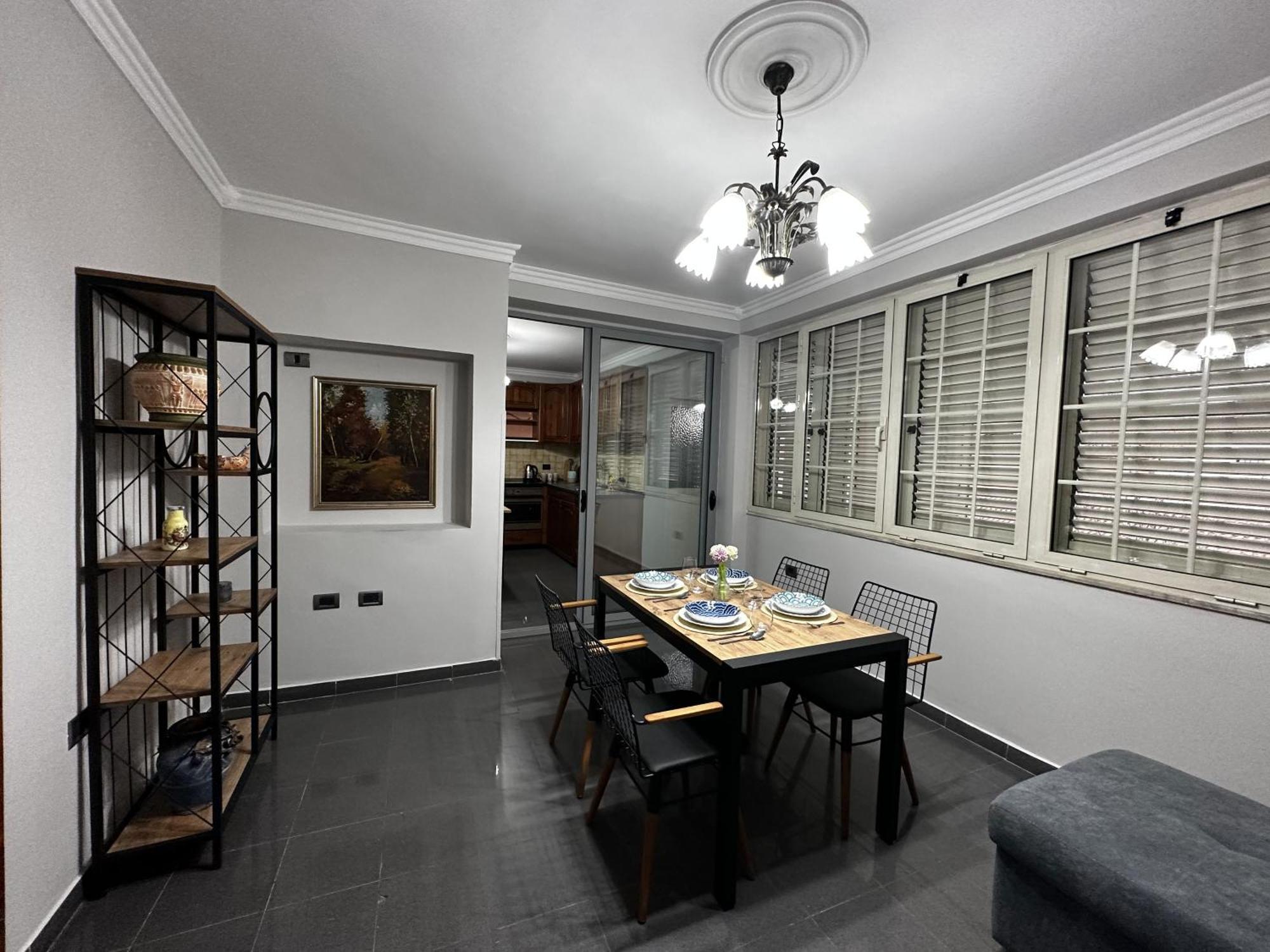 Tirana Treasure: Chic 2Br-Apartment 8Min To Skanderbeg Place 외부 사진